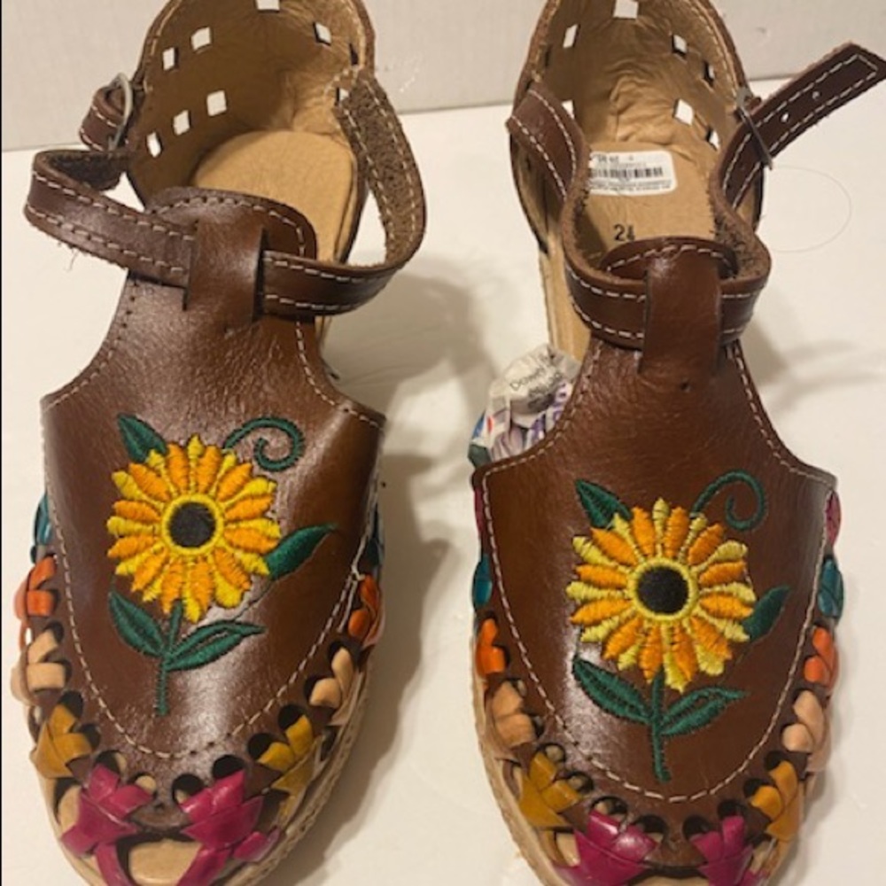 Womens Mexican Handmade, Leather!
